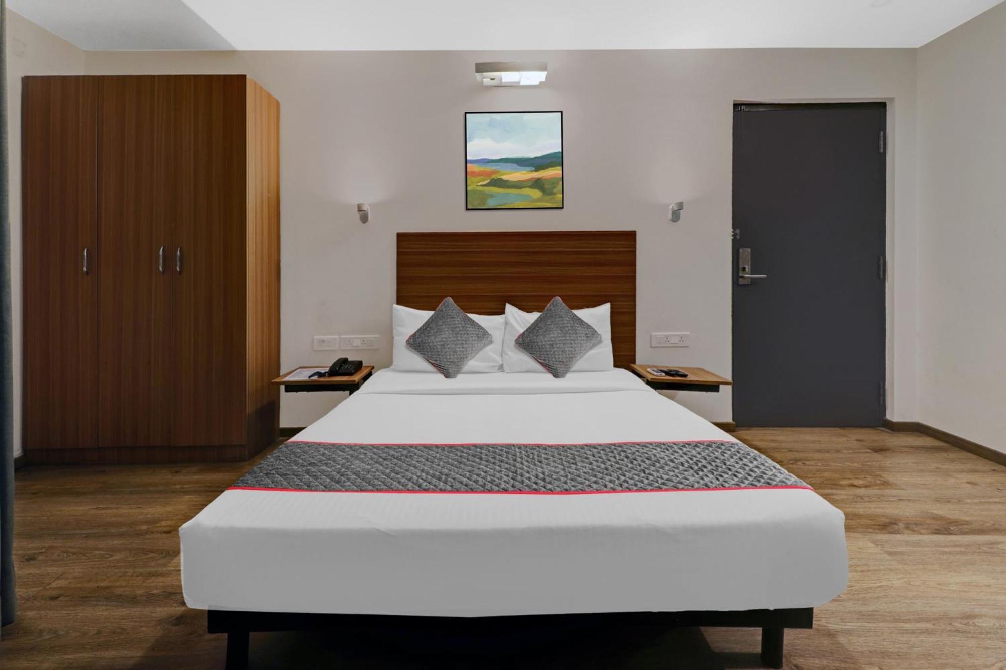 Hotel O Royal Encore บังกาลอร์ ภายนอก รูปภาพ