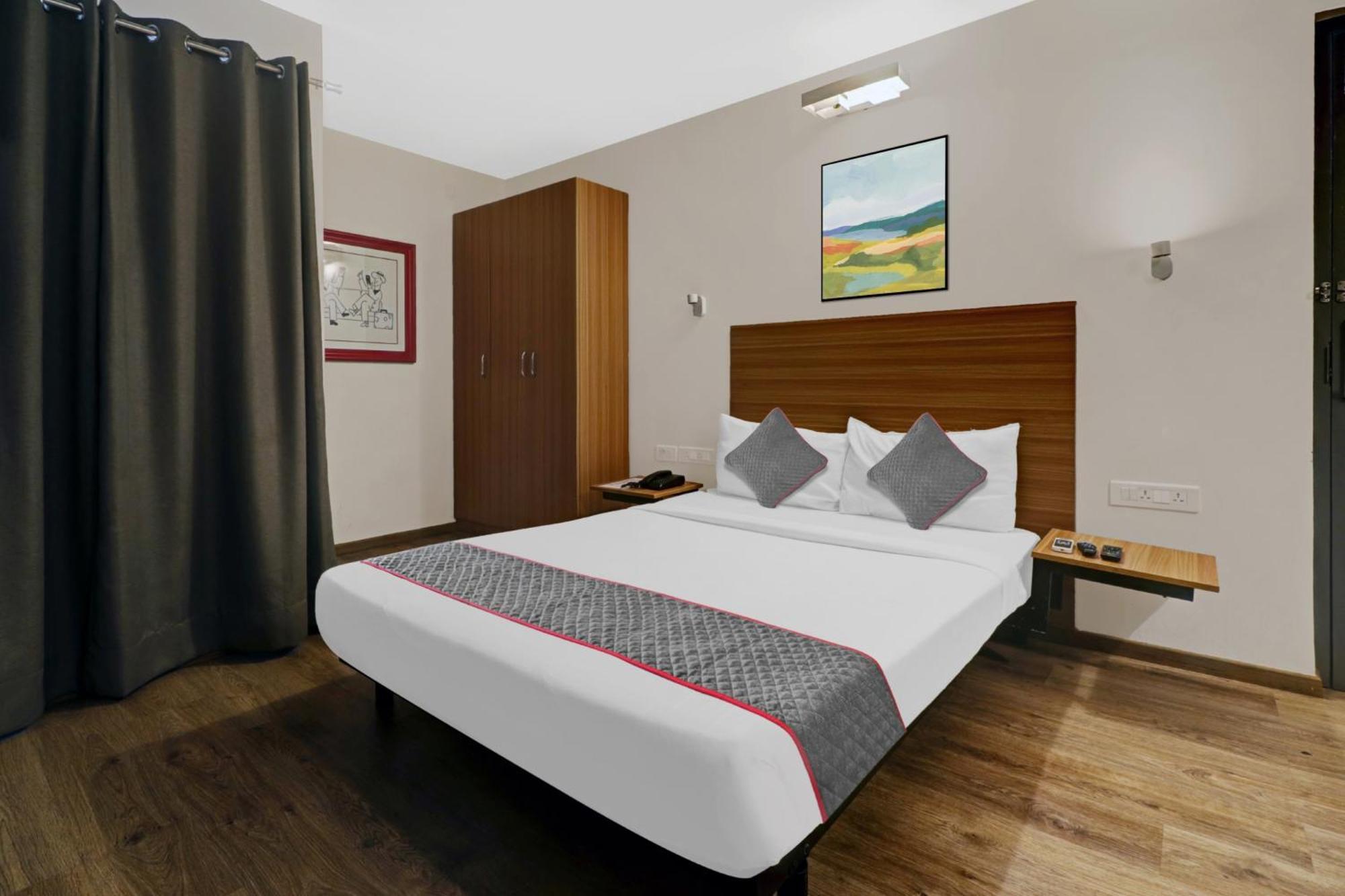 Hotel O Royal Encore บังกาลอร์ ภายนอก รูปภาพ