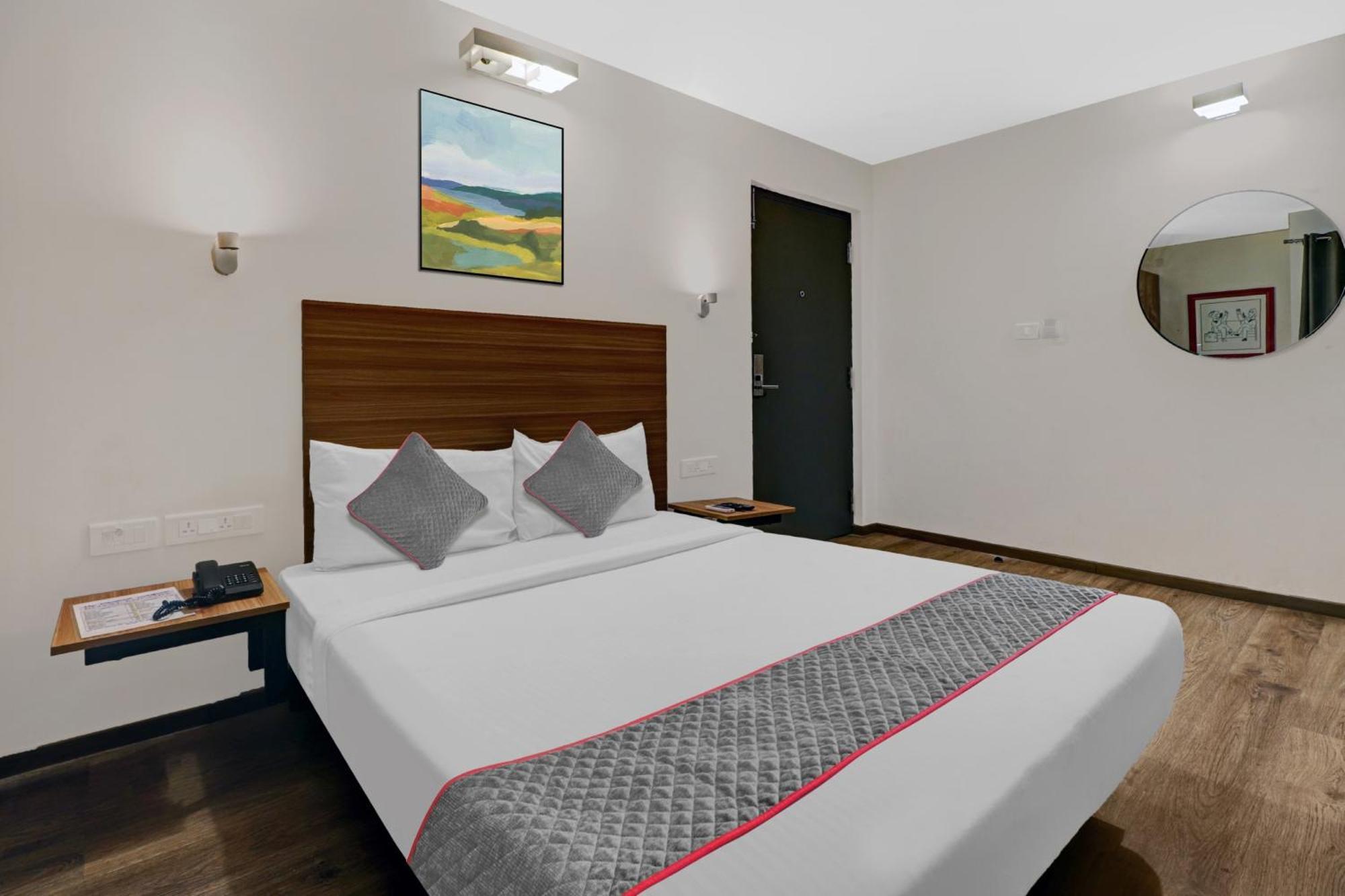 Hotel O Royal Encore บังกาลอร์ ภายนอก รูปภาพ