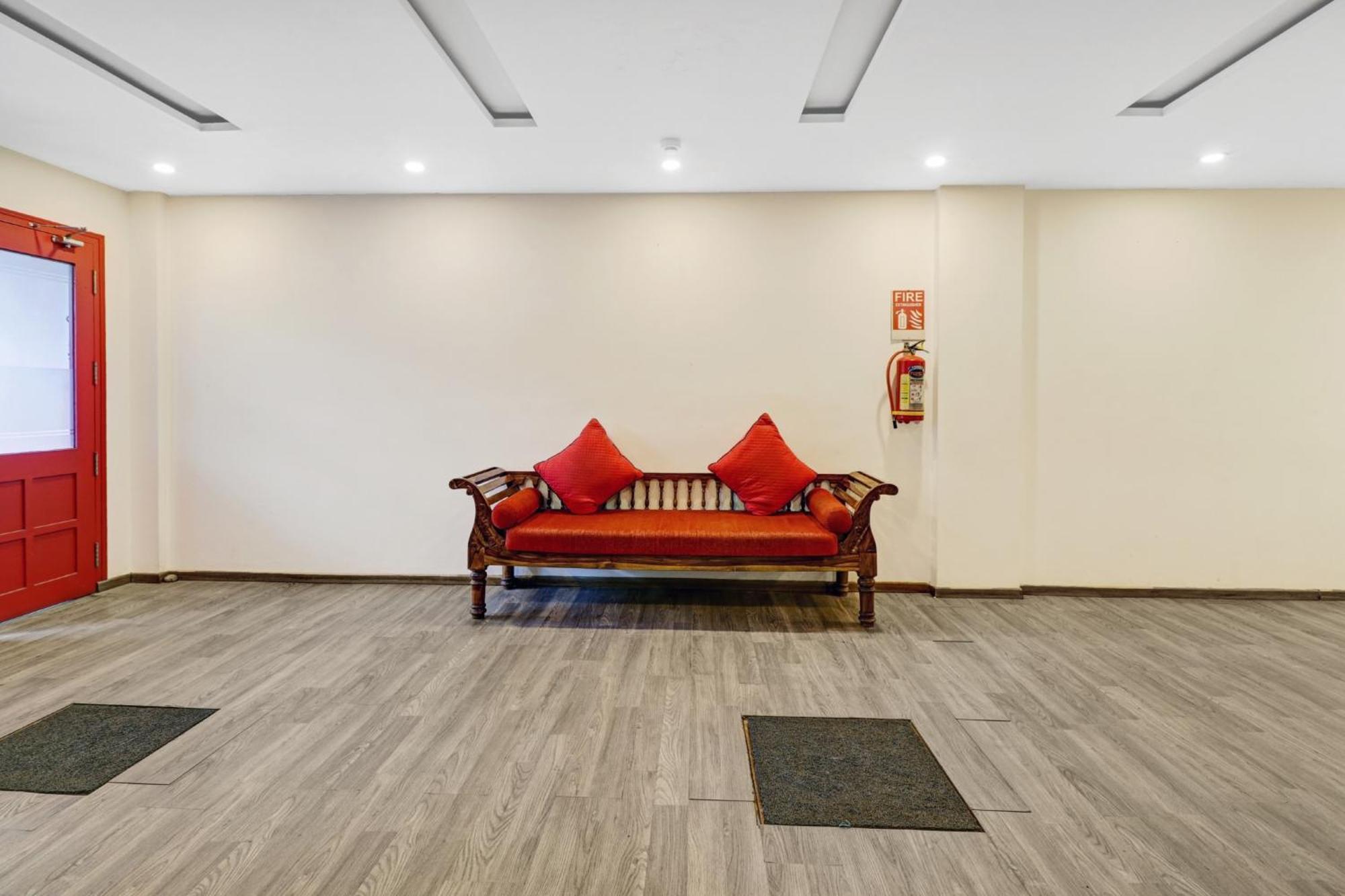 Hotel O Royal Encore บังกาลอร์ ภายนอก รูปภาพ